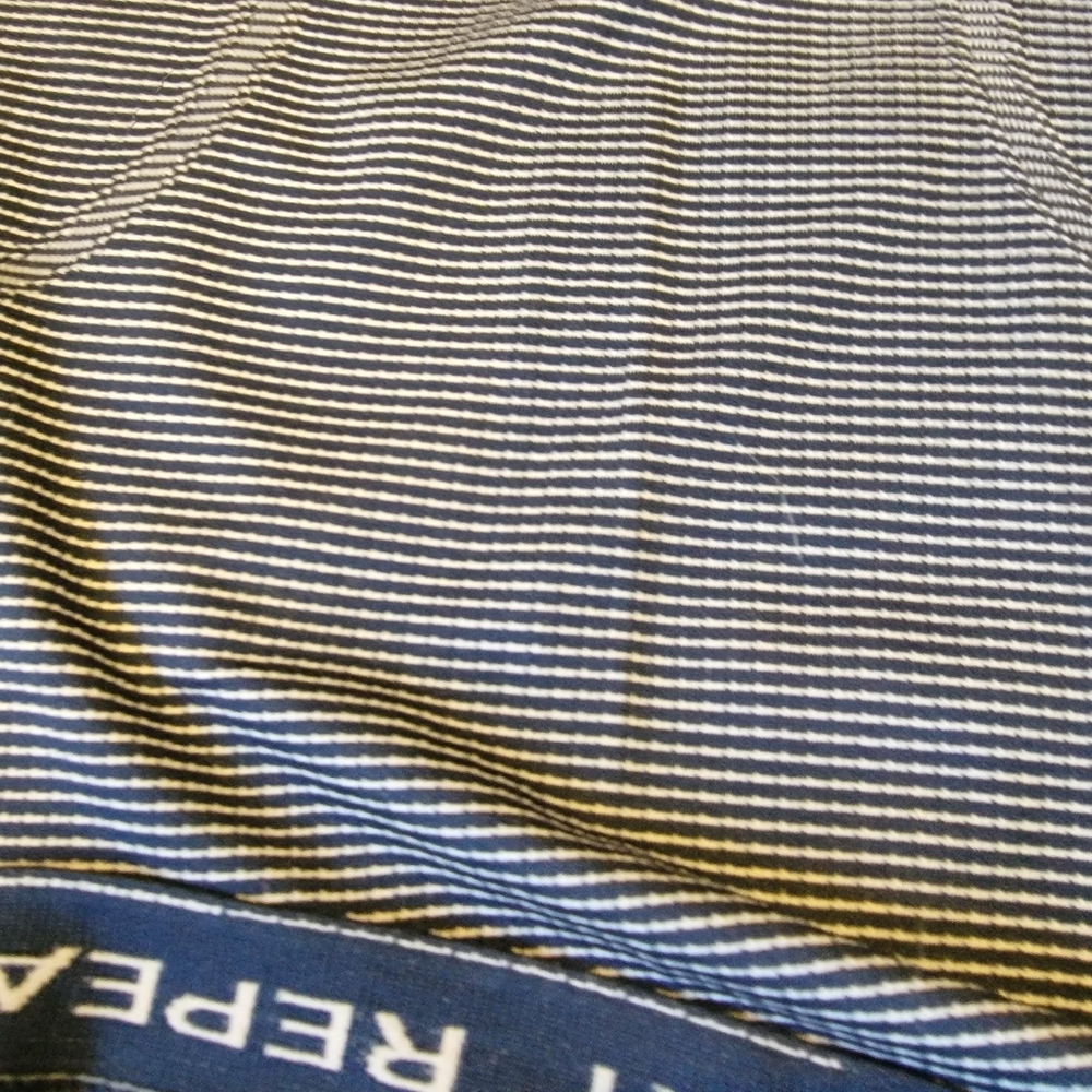 Lot of 2 Lululemon swiftly tops Size 4 - Picture 4 of 5